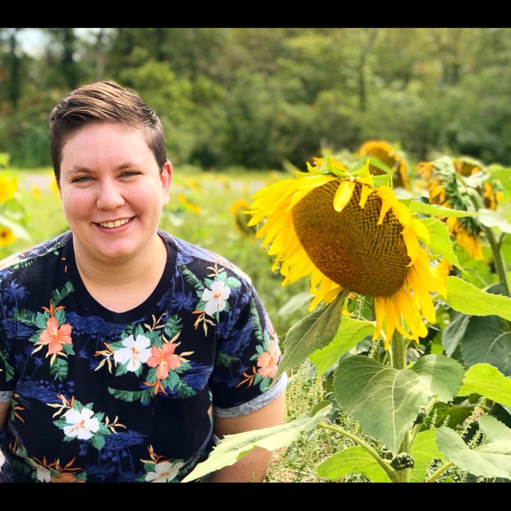 Meet your Posher, Julia